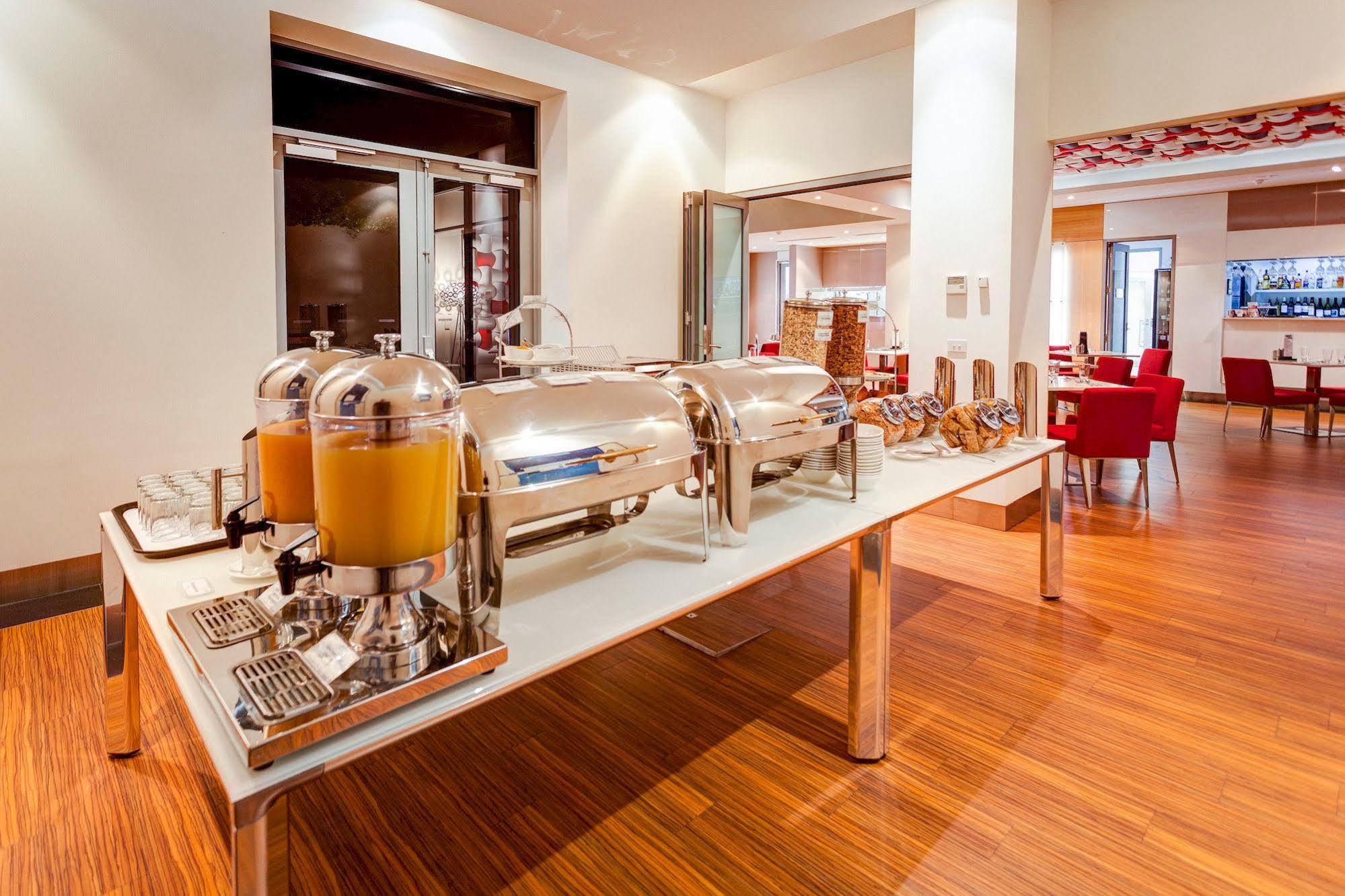 Mantra Charles Hotel Launceston Zewnętrze zdjęcie