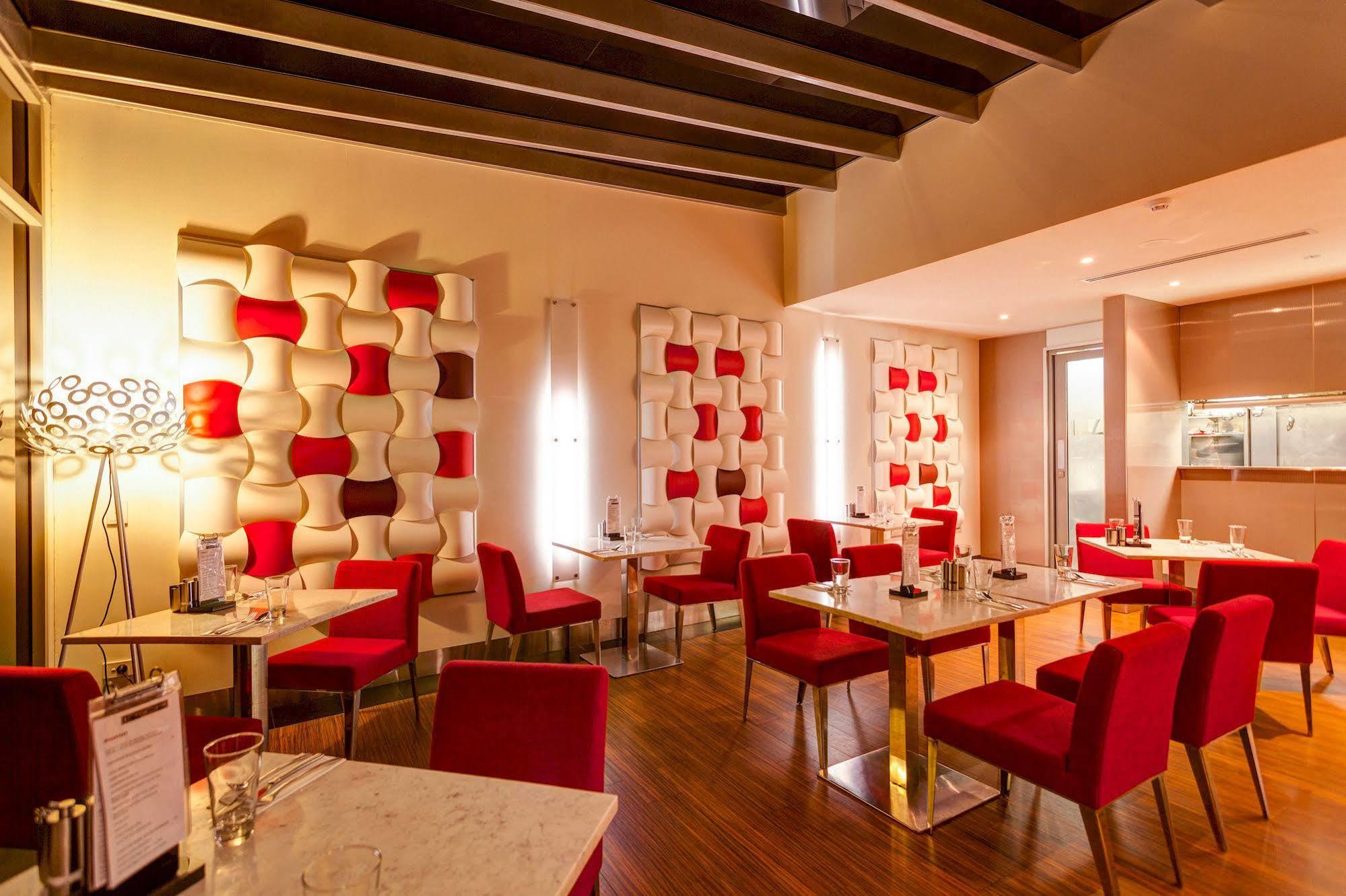 Mantra Charles Hotel Launceston Zewnętrze zdjęcie